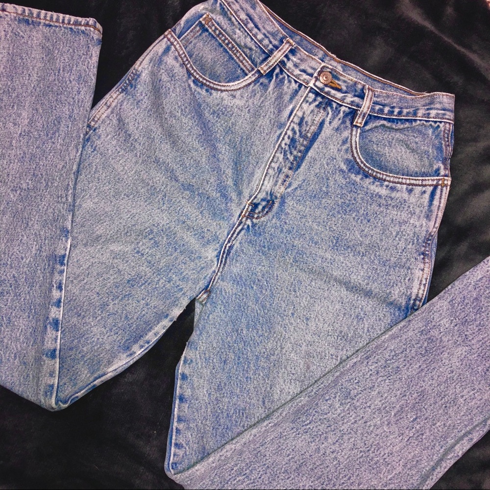 Vintage High Waist Mom Jeans
